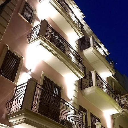 Palazzo Eliss Acomodação com café da manhã Margherita Di Savoia Exterior foto